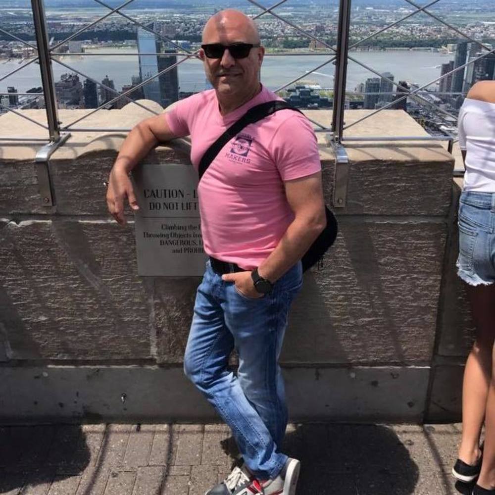 Meet your Posher, Hugo